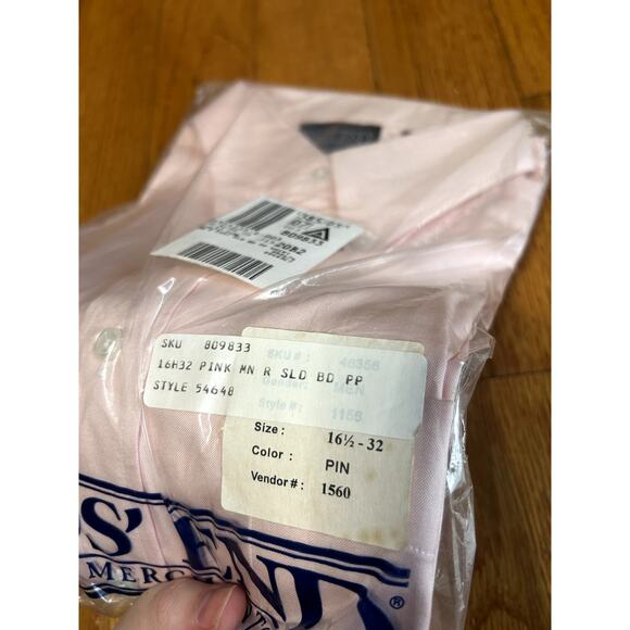 Land's End Oxford Style Dress Shirt Mens Size 161/2 32 Light Pink NWT 54648 - Picture 2 of 5